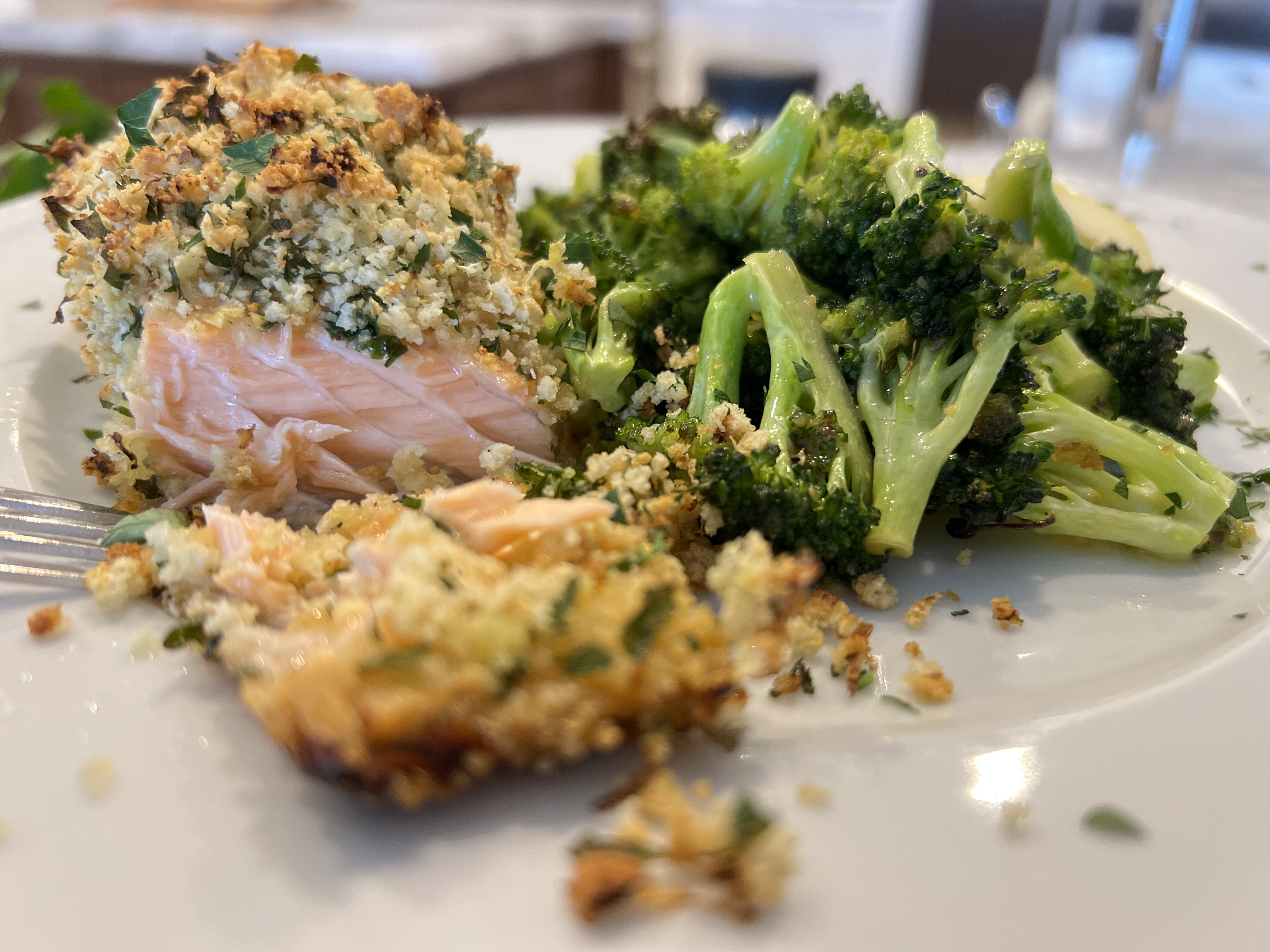 Panko Crusted Salmon With Oven Roasted Broccoli